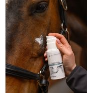 Hoitoaine DermaVital Waldhausen 100ml
